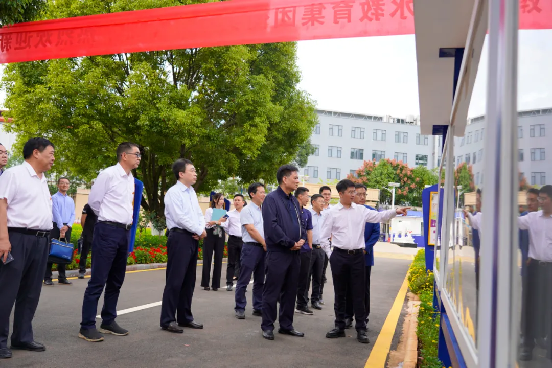 全国政协副秘书长、民盟中央副主席张道宏调研长水教育集团