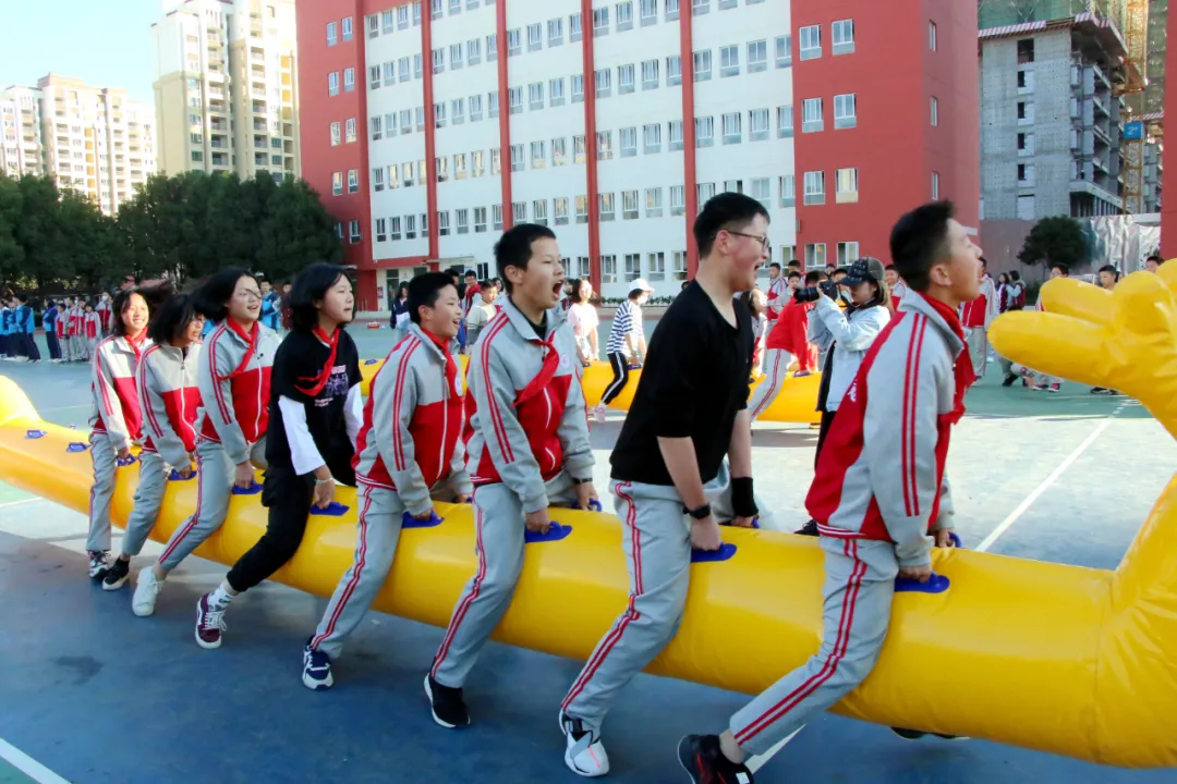 十个一 同筑梦 | 长水衡实中学师生为祖国华诞献礼