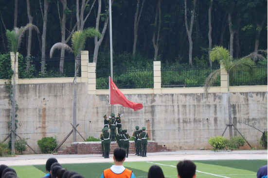 主题升旗仪式——创文化中国，我辈青年共参与