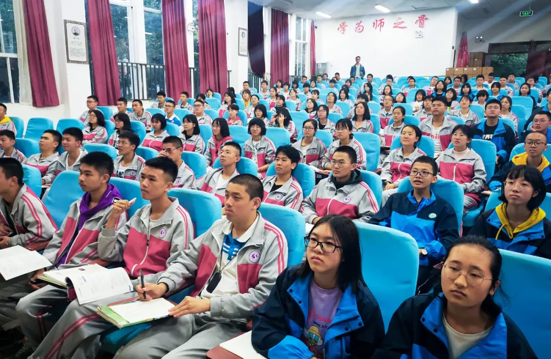 科学之光照亮未来 宇宙之大浩瀚无垠