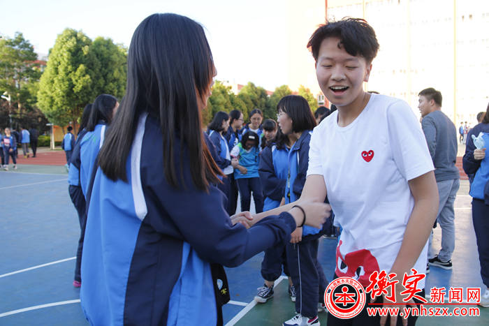 “青春似火 激情衡实”云南衡水实验中学篮球赛第二场来啦！