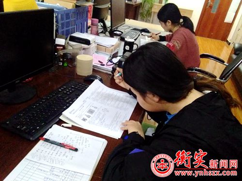 衡实呈贡|师生同战考场
