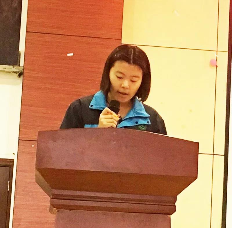 云南衡水实验中学呈贡校区高一年级举行全体家长会