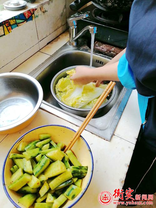 衡实呈贡|在衡实，爱与行动一起前行