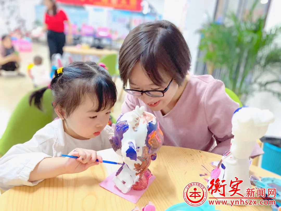 情暖六一|孩子们收礼物、做游戏，高兴！