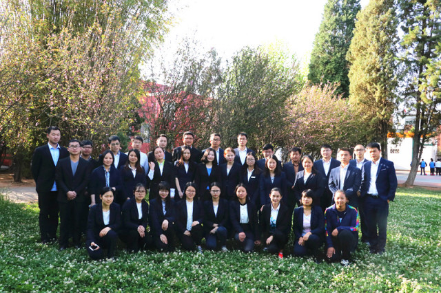 教师风采 | 云南衡水实验中学滇池校区初二年级教师风采展