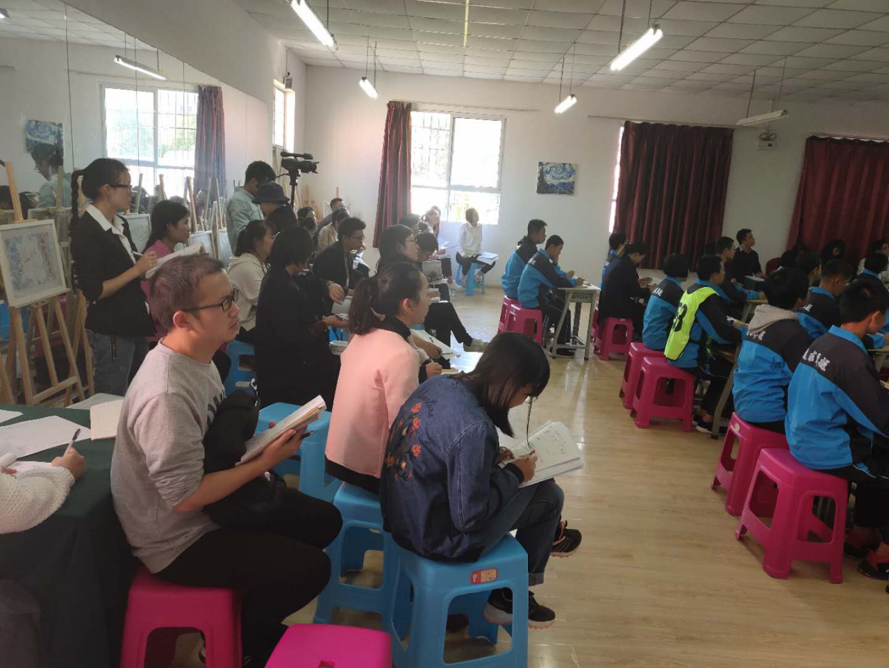 相互学习 增长教学能力