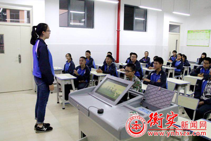 青春之声——学校举行校园广播站选拔比赛