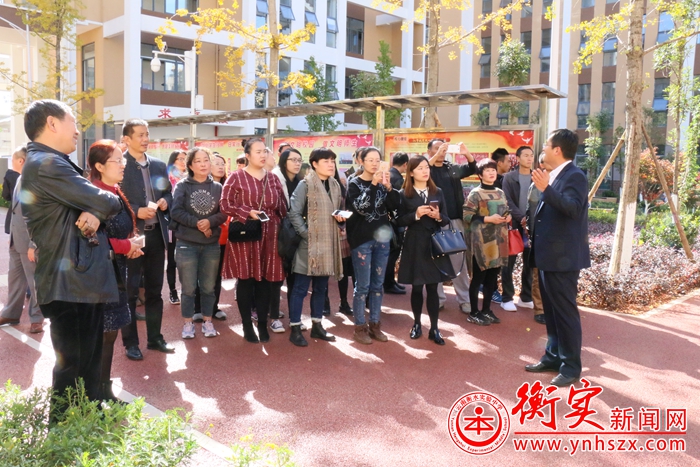 西山区张荣华小学校长工作室学员到云南衡水实验中学调研