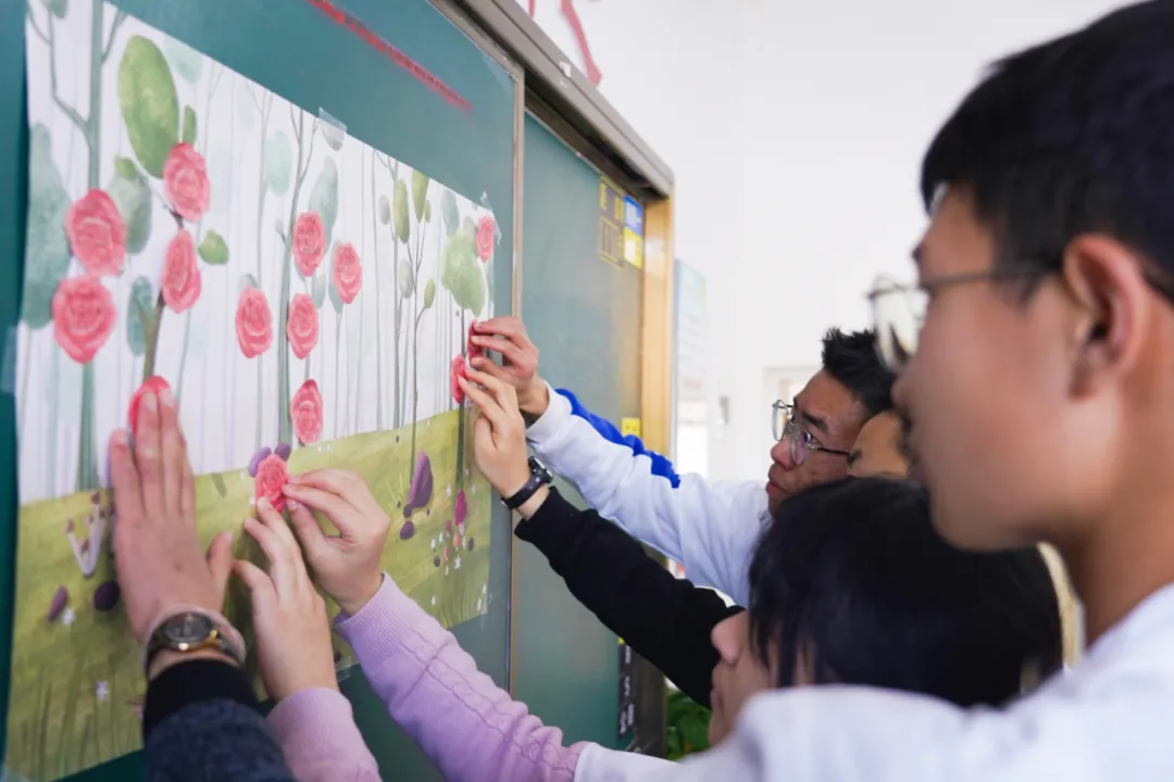 长水教育集团创新校本课程在第六届中国教博会展出