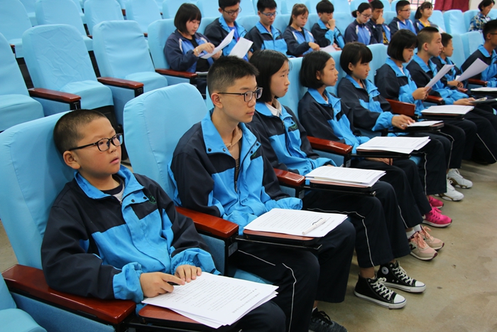 云南衡水实验中学呈贡校区初中部学生会成立大会