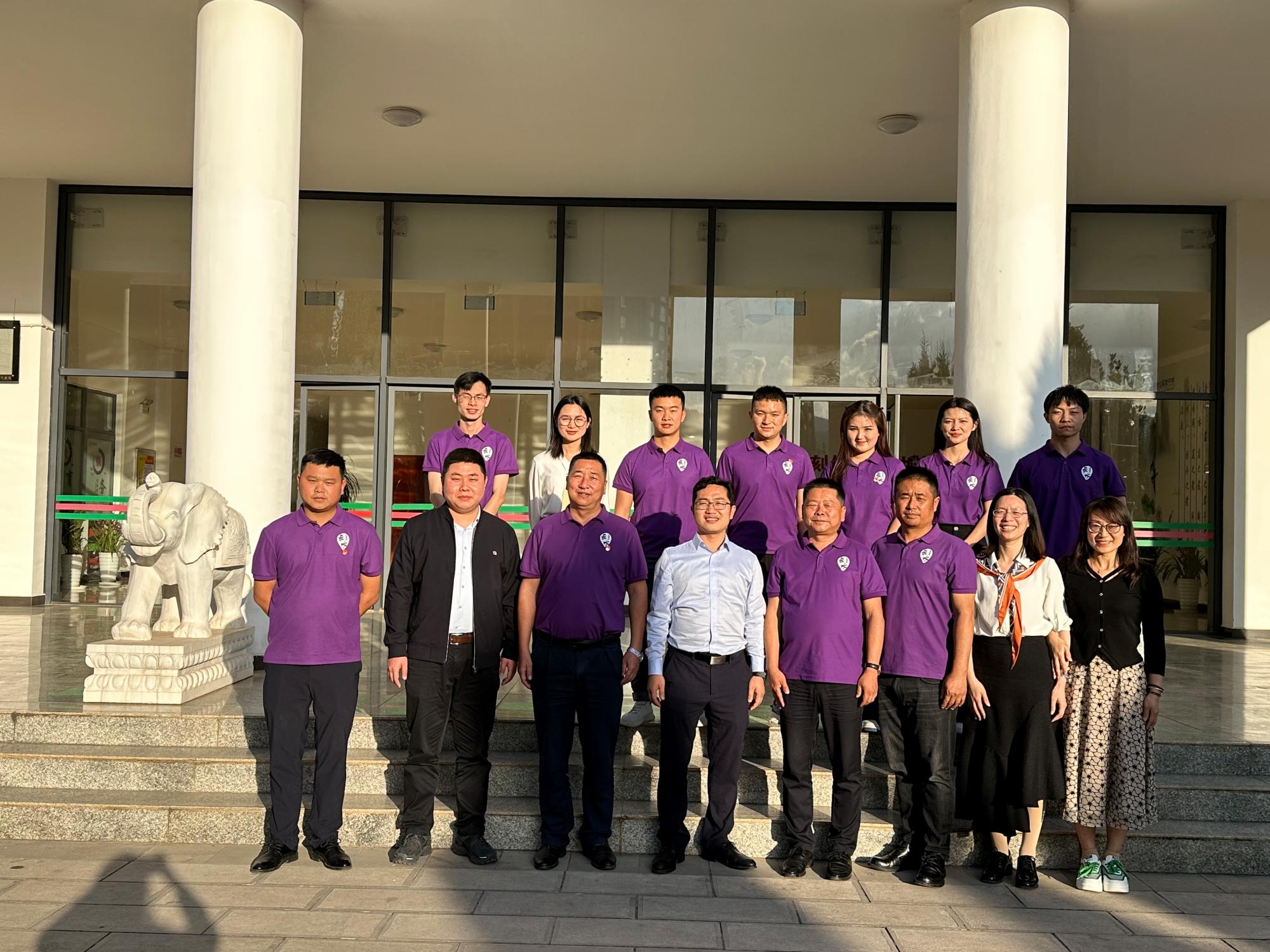 交流促提升 携手共发展——欢迎云南长水实验中学勐腊校区到我校参观交流