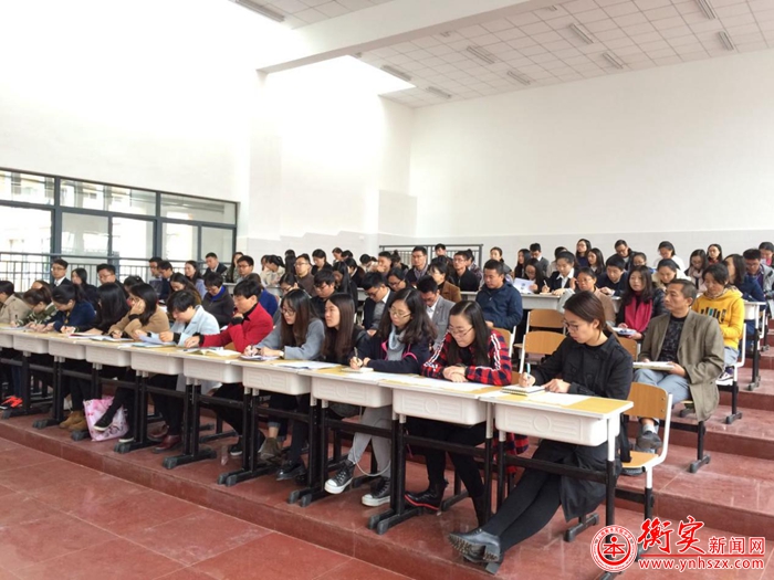 我校高一年级举行期中考试