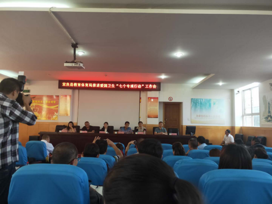 宜良县疾病预防控制中心对云南衡水宜良实验中学公共场所细菌总数采样抽查评估