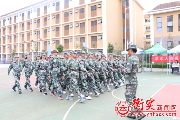 体验别样的青春滋味——云南衡水实验中学军训精彩图集（1）